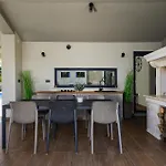 Holiday home Nobu Pula